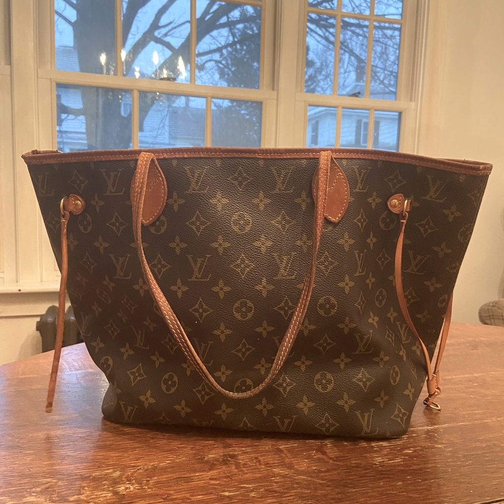 Authentic Louis Vuitton Tote Bag